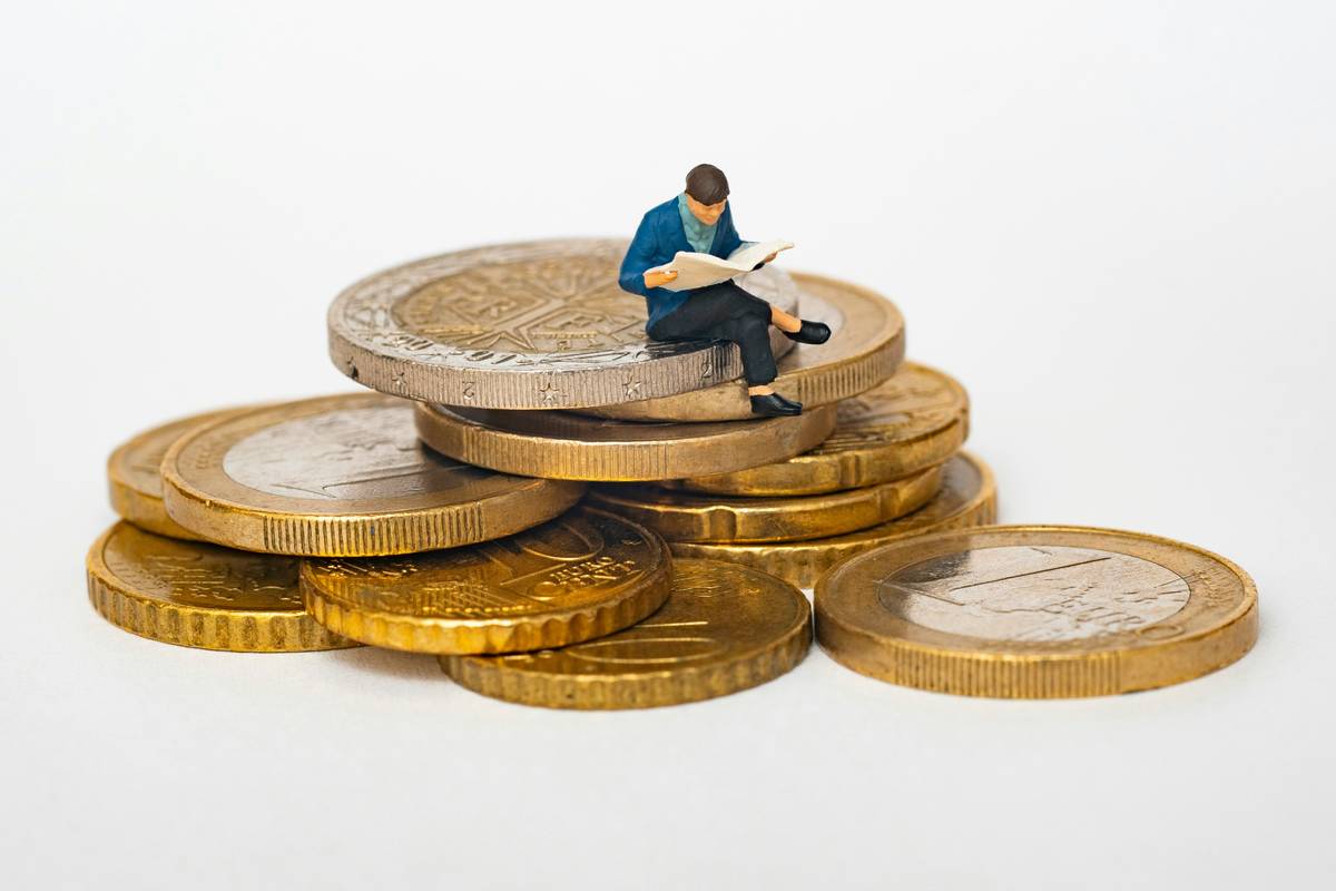 Debt Snowball Motivation: How to Ignite Your Payoff Momentum and Never Look Back